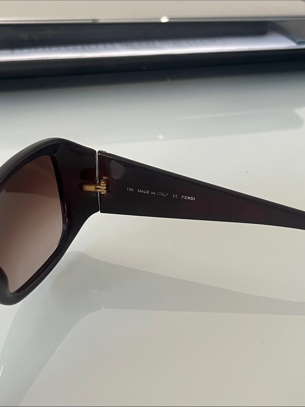 Fendi Fs5197 Sunglasses With Logo Brown Burgundy Square-rectangualr